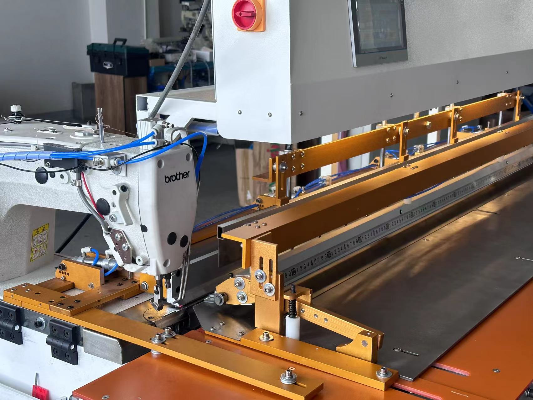 ST 3000-1400 헤비듀티 재봉틀 가격 자동 핀턱 - Sewing Machine Fabric 리뷰 및 가격